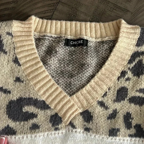 Chicme Women’s Crochet Patchwork V Neck Long Pullover Sweater - Size Small - Picture 9 of 10